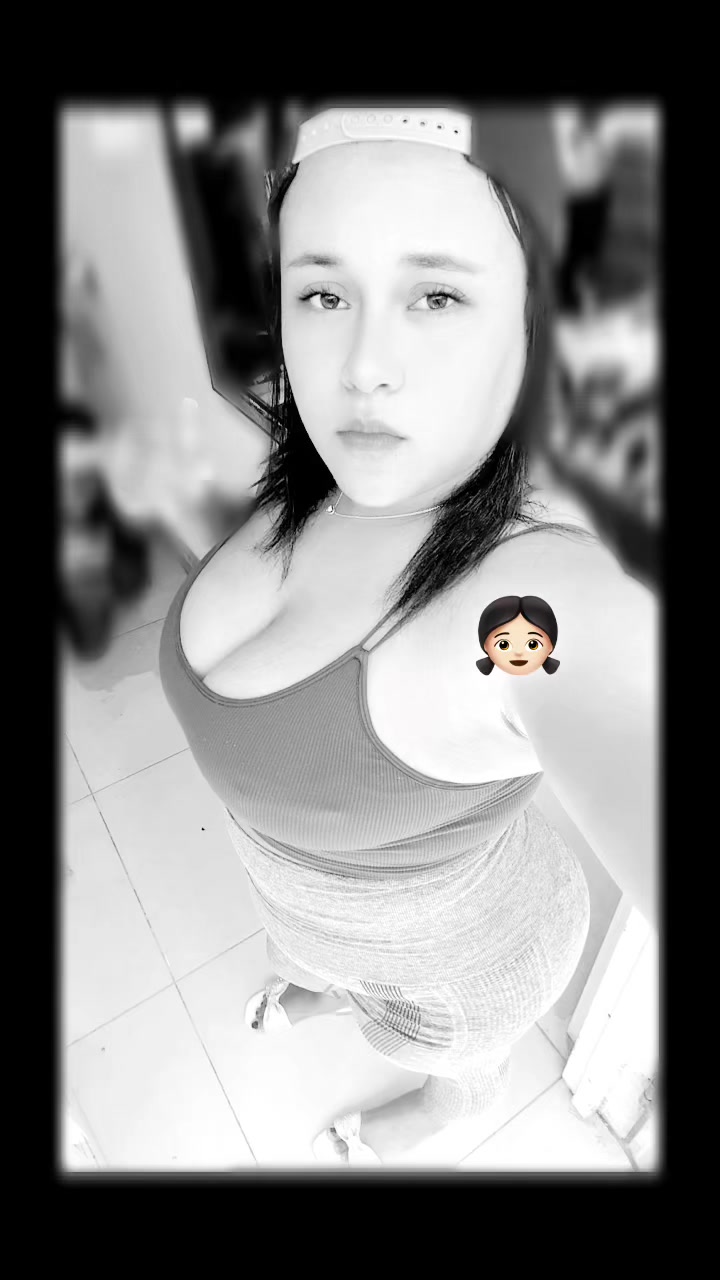 @La Bebe Baez