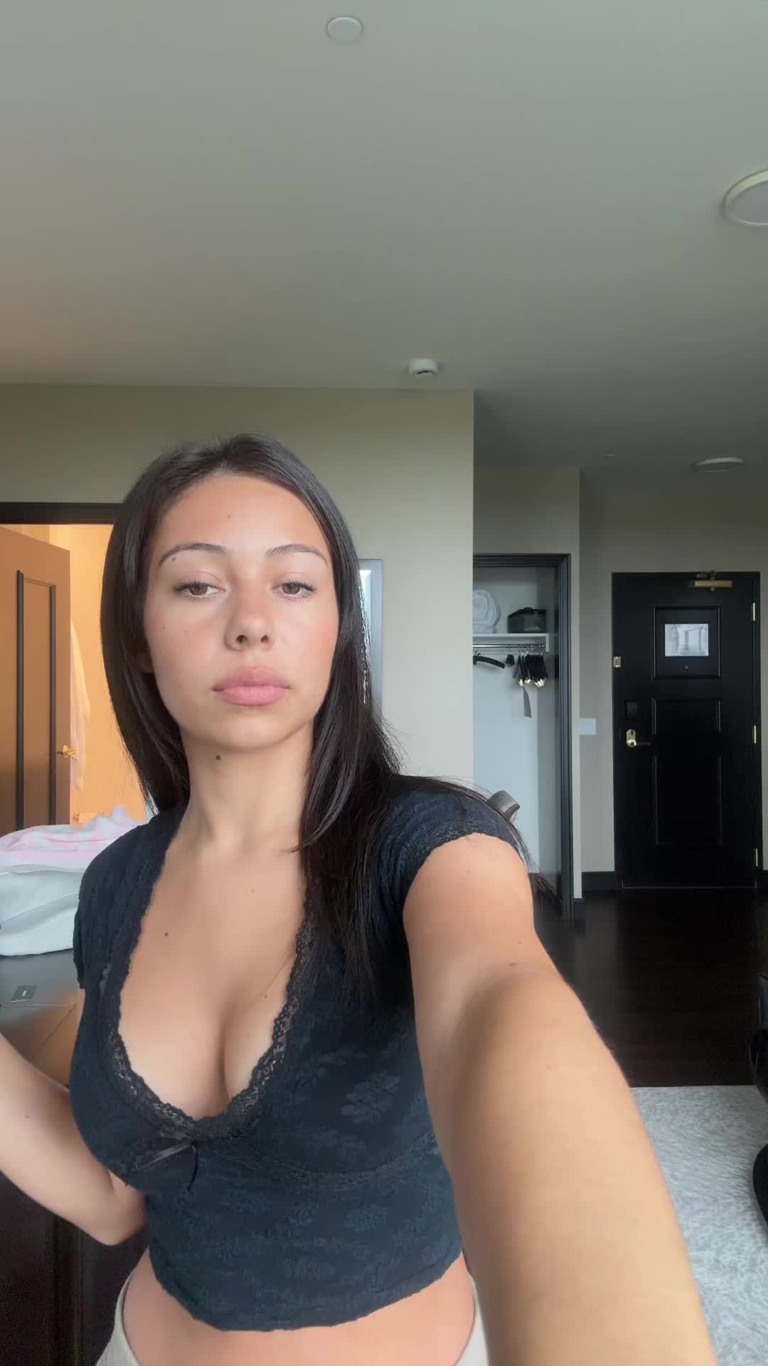 @⋆˚✿˖°