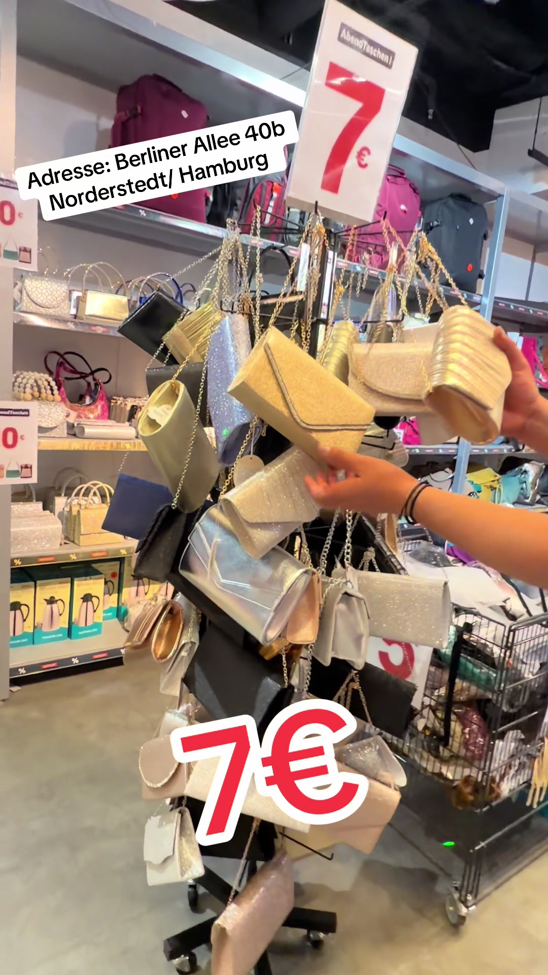 @lacaoutlet_