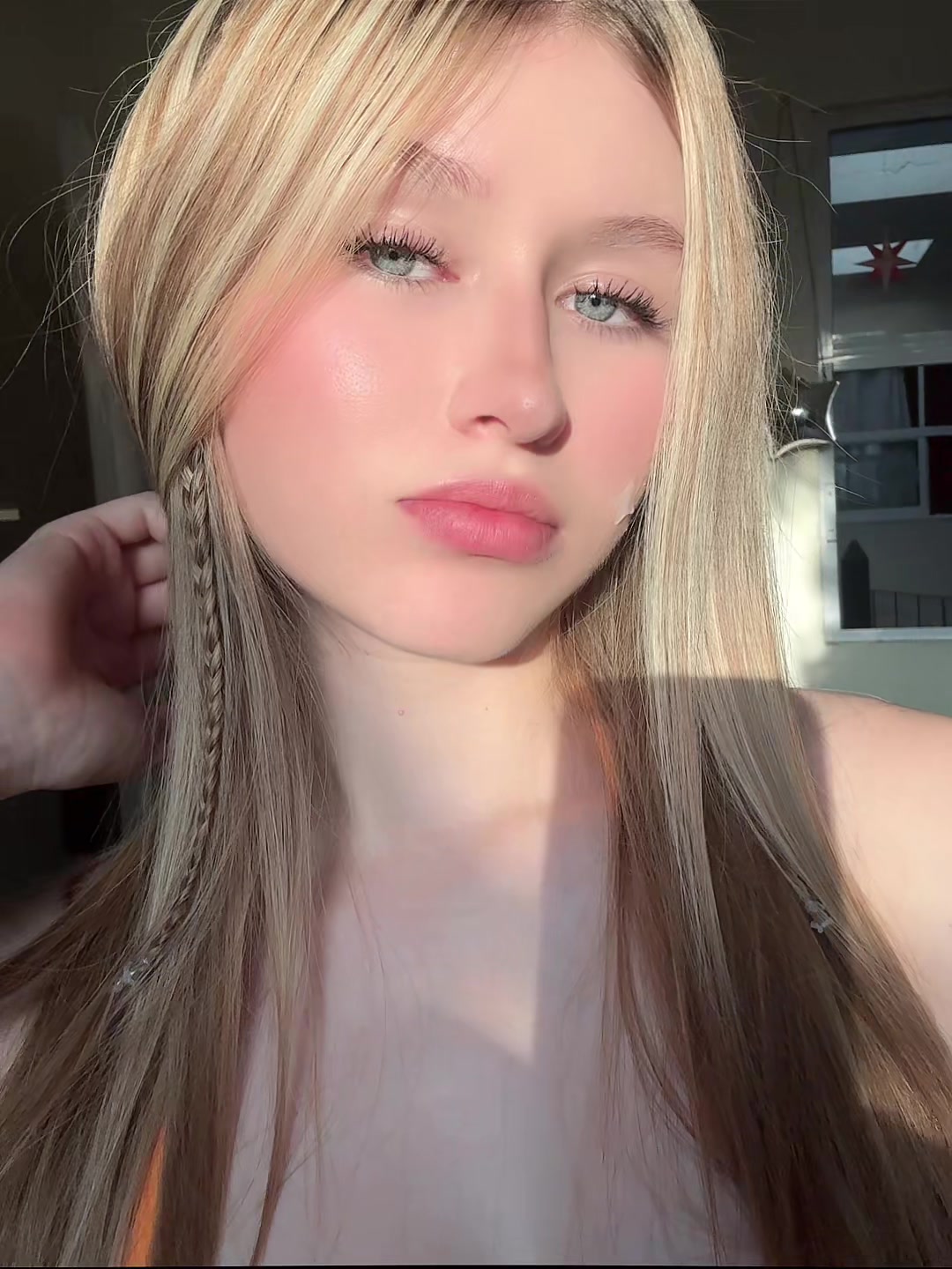 @V a l
