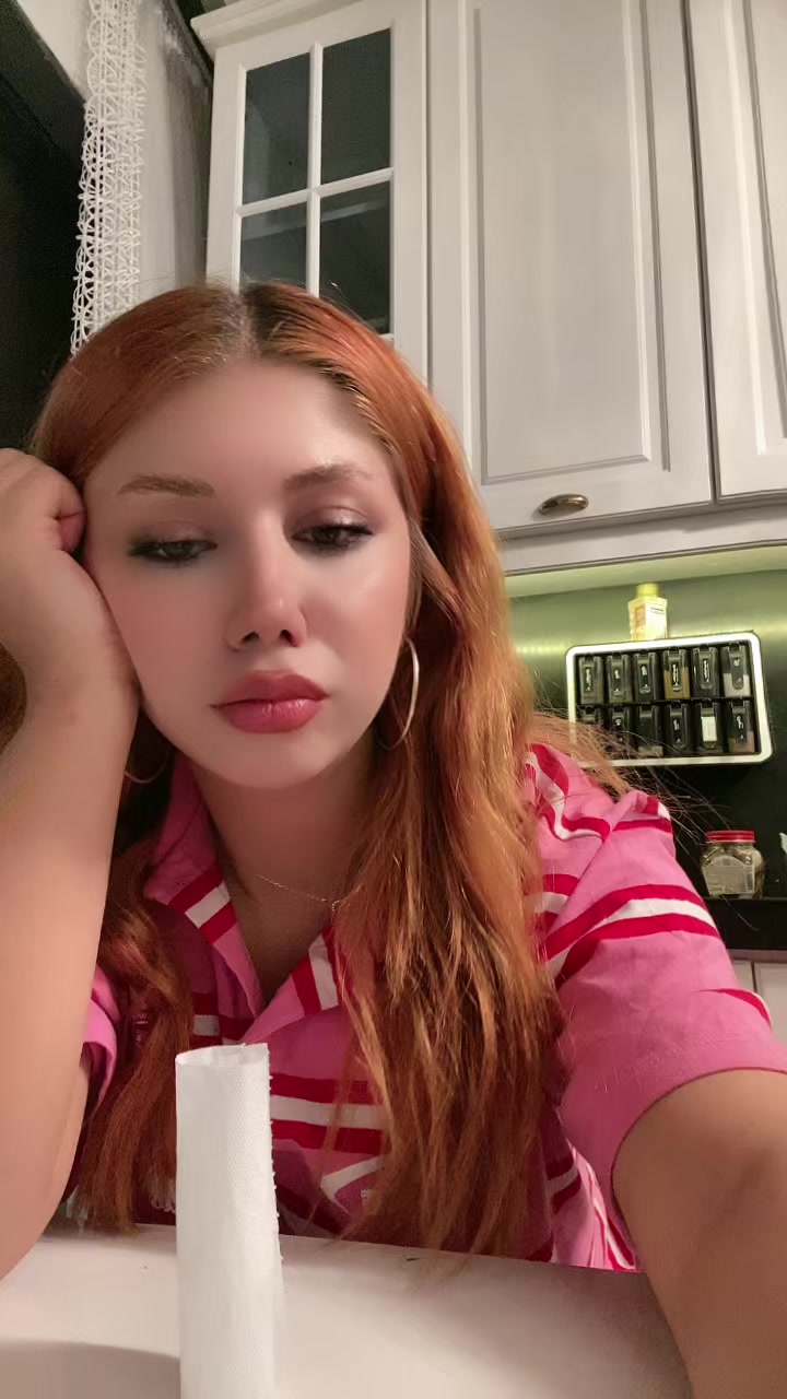@denizella.1