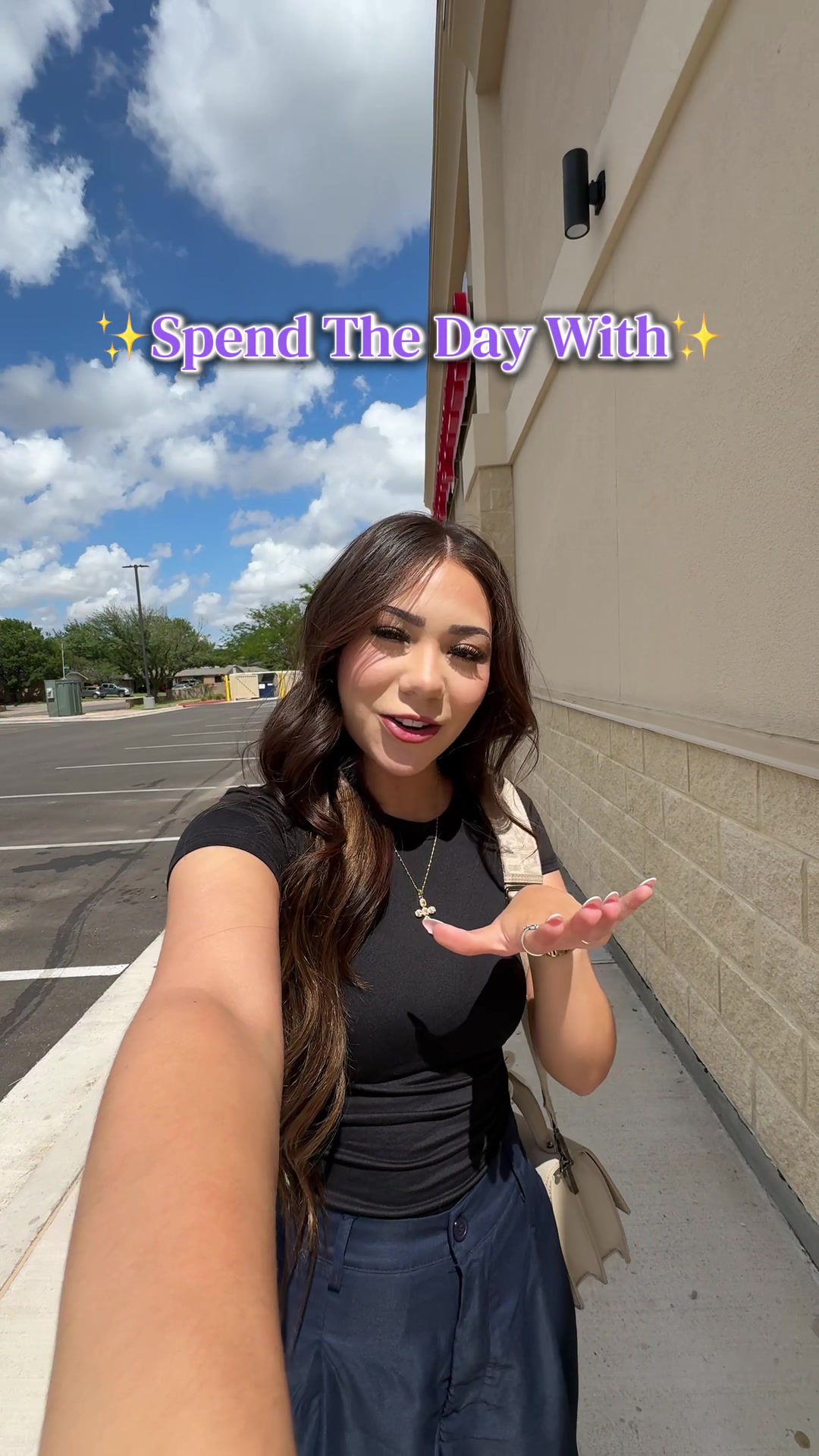 @Elisa C Medina