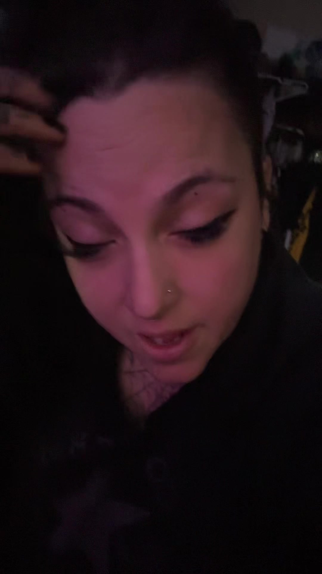 @Lo