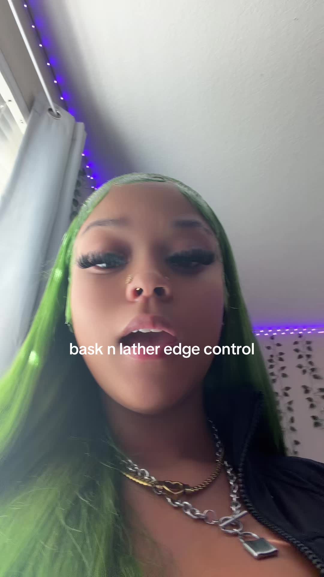 @doll .