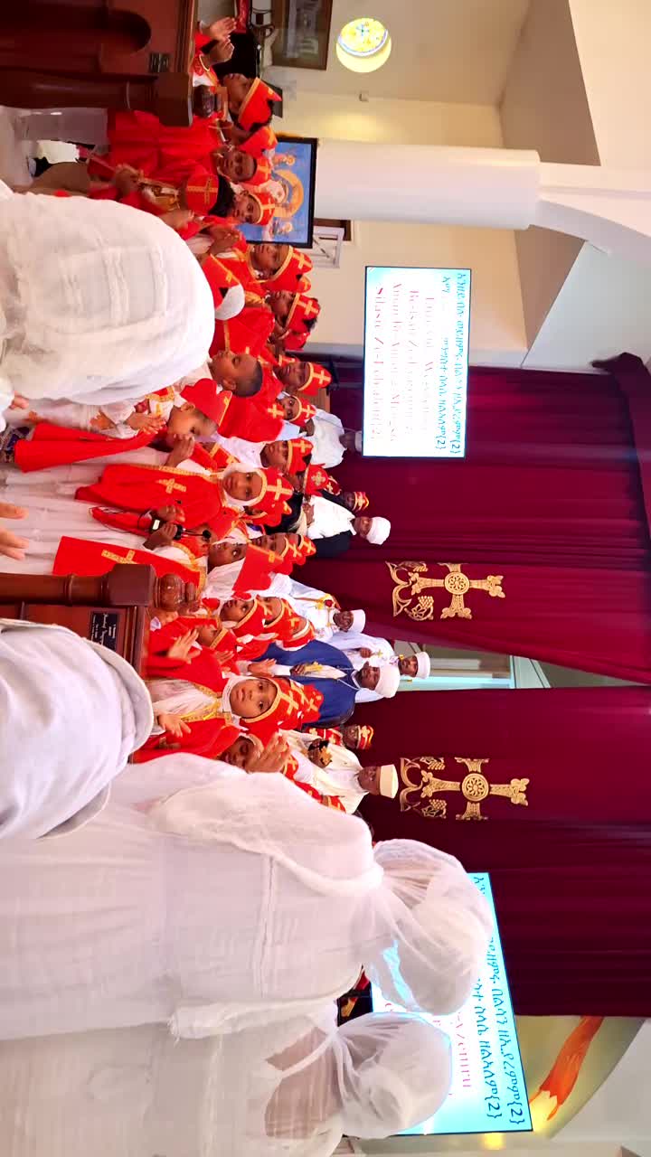 @እግዚአብሔር ፍቅር ና ሠላም  ይሰጠን