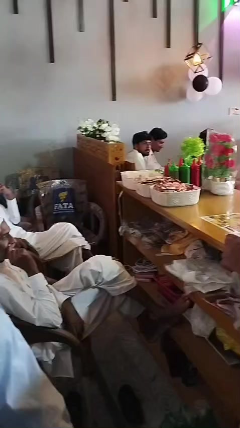 @Tanveer gujjar