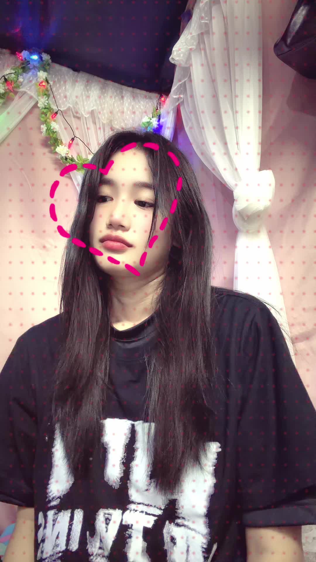 @Shwe Shwe44