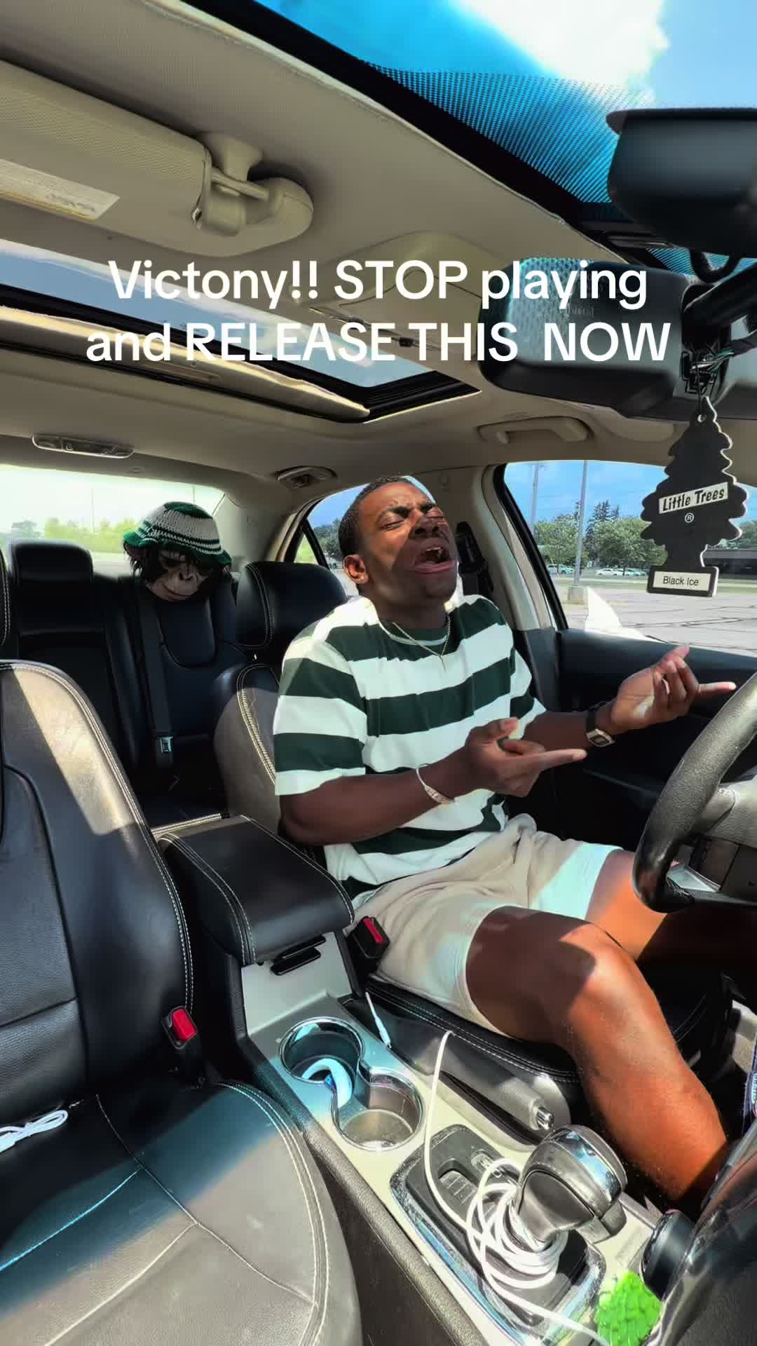 @Is_Deron