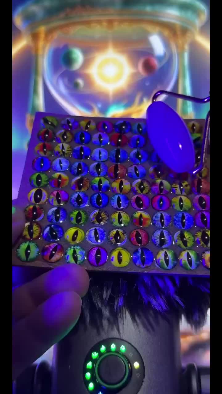 @The ASMR Neon Cafe