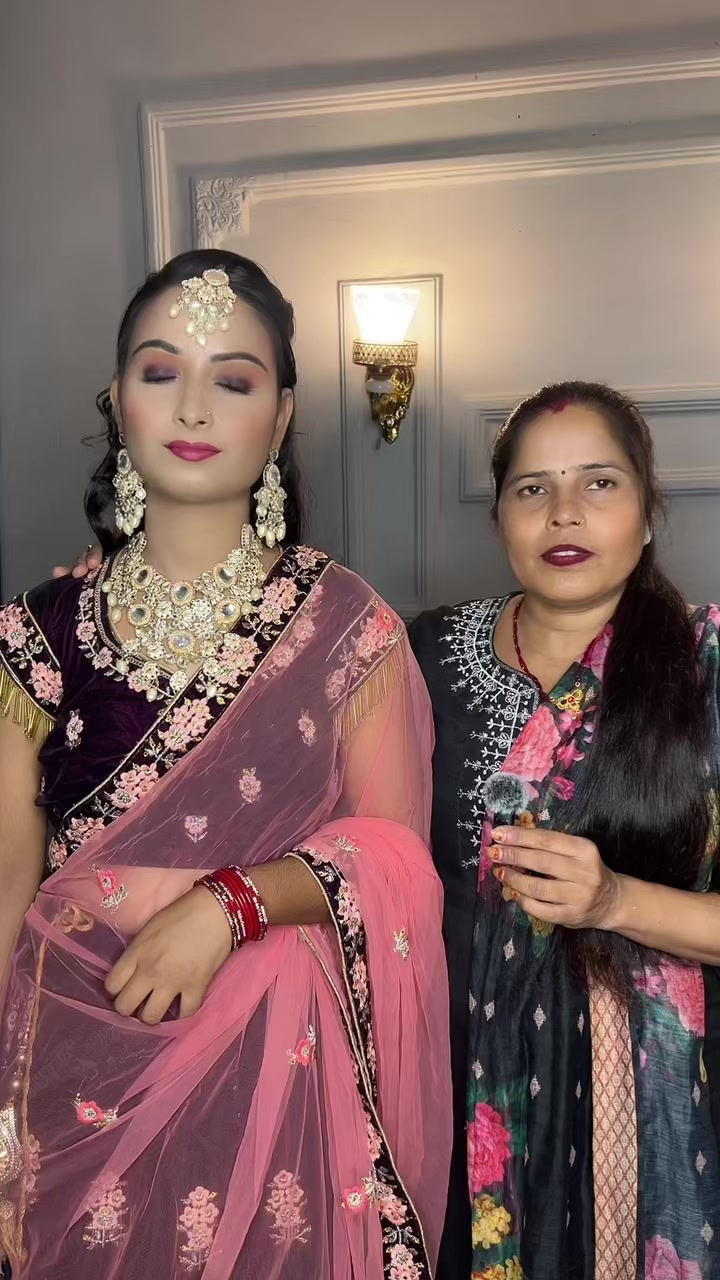 @Roshani beauty salon
