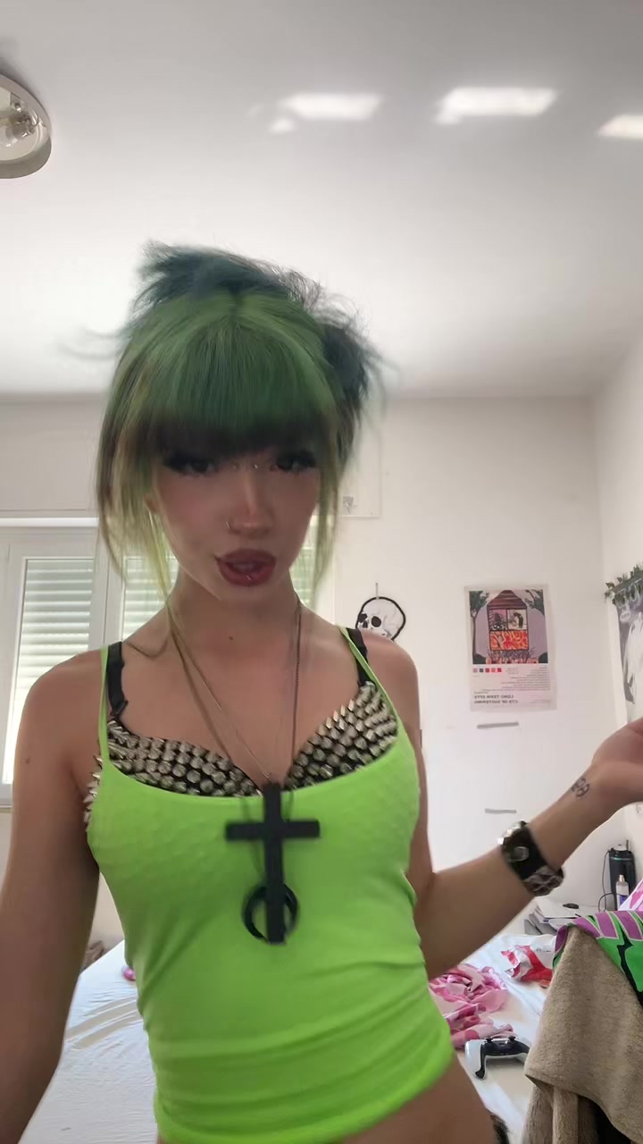@,