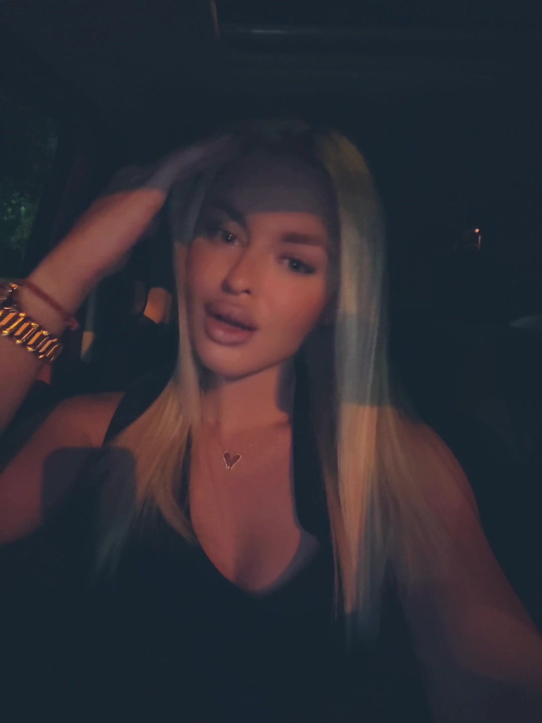 @𝒥