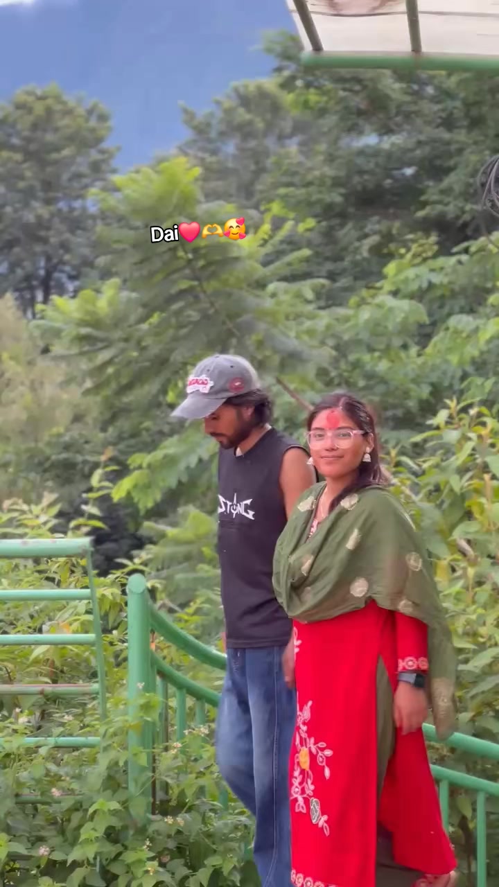 @रेजिना🇳🇵