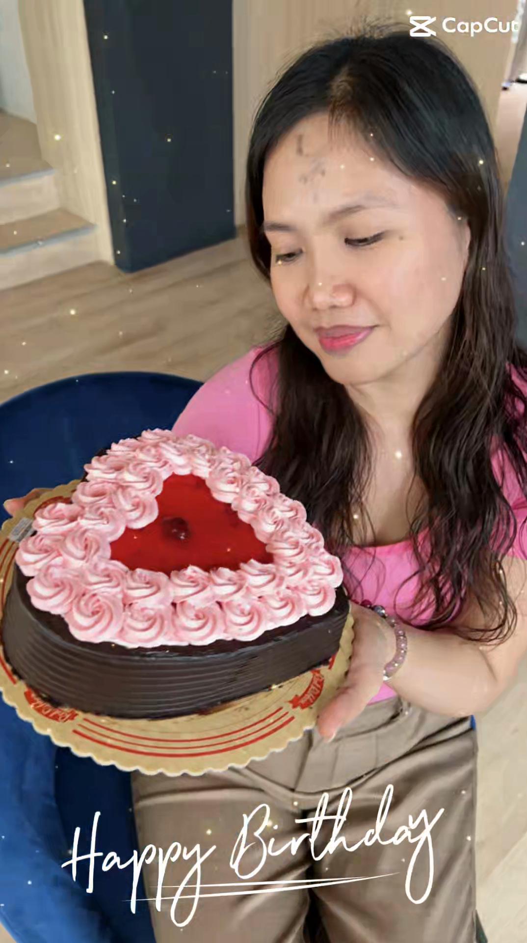 @Loresa Marie