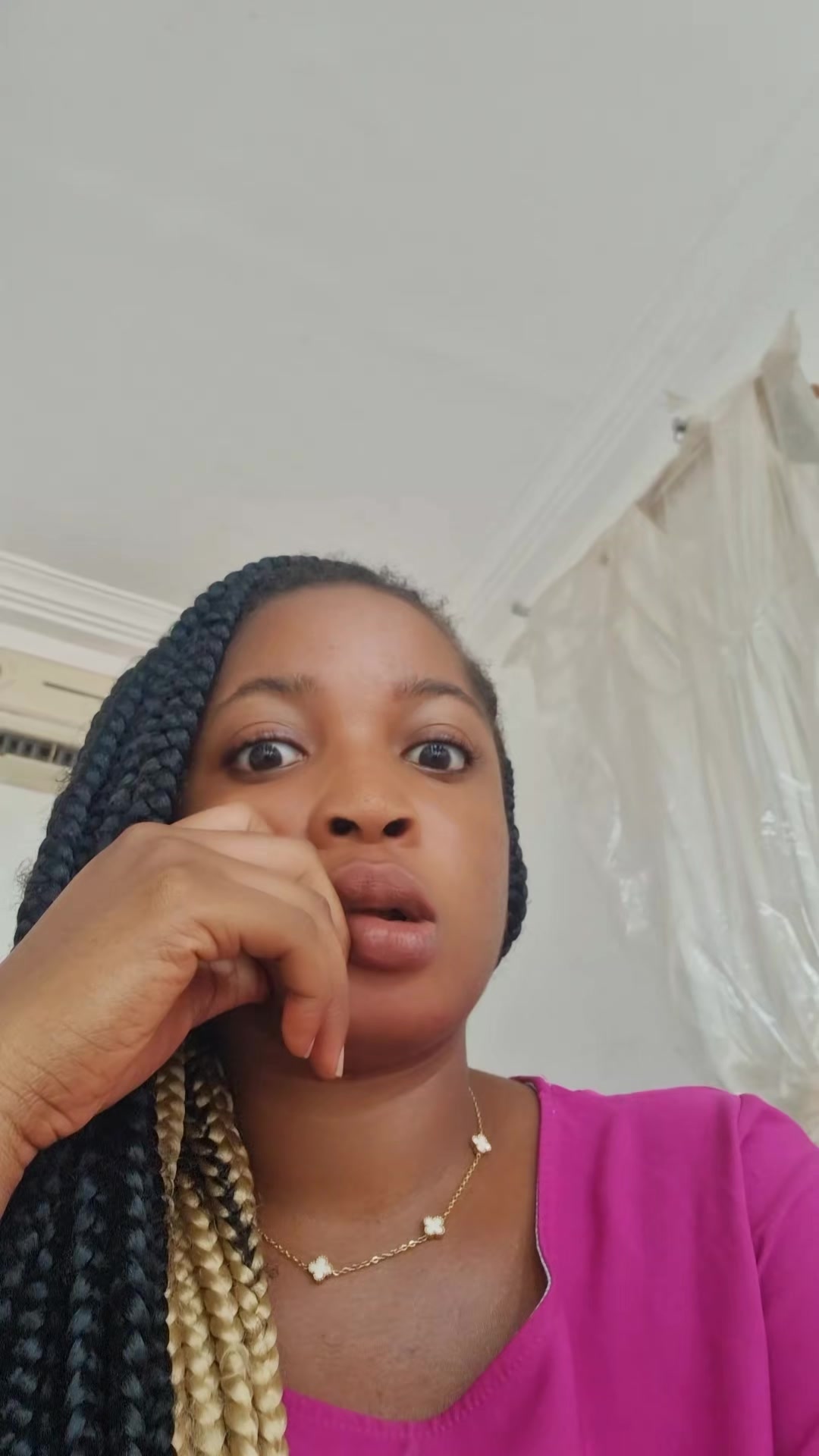 @chelsymansah