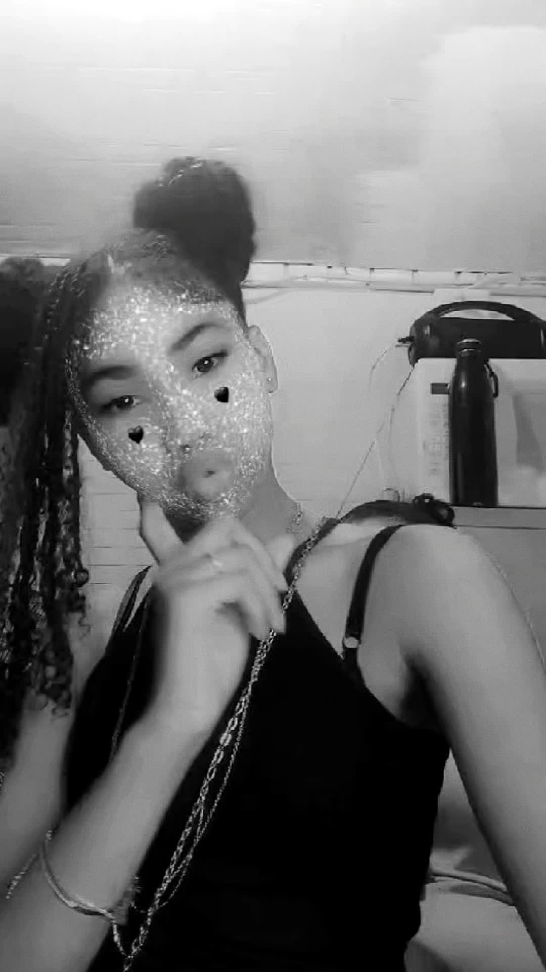 @prettyfacezii