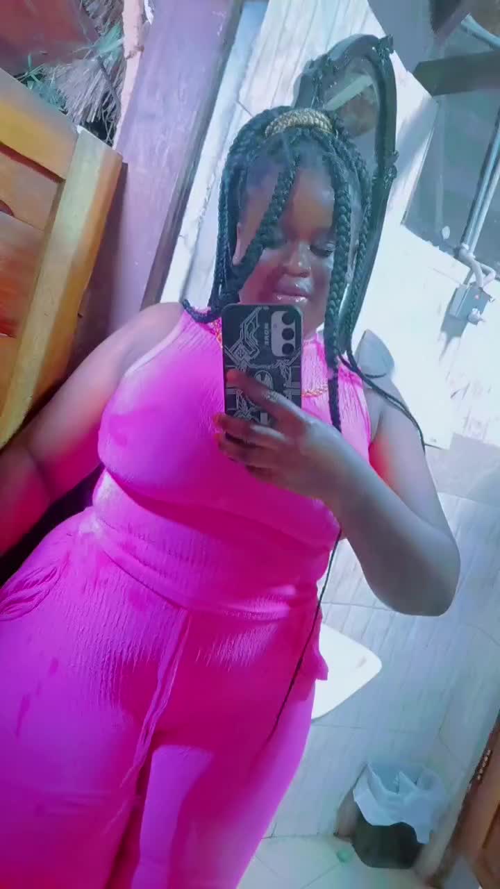 @Regina_ofori