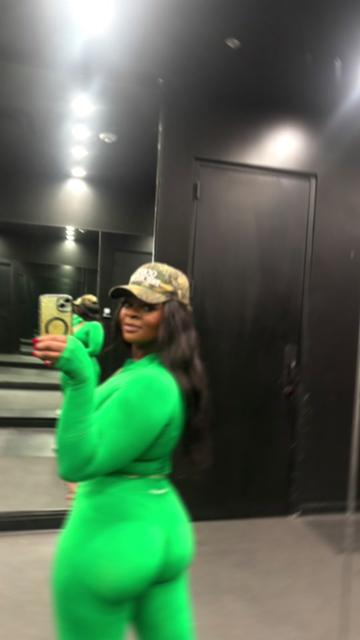 @_shanamaria_
