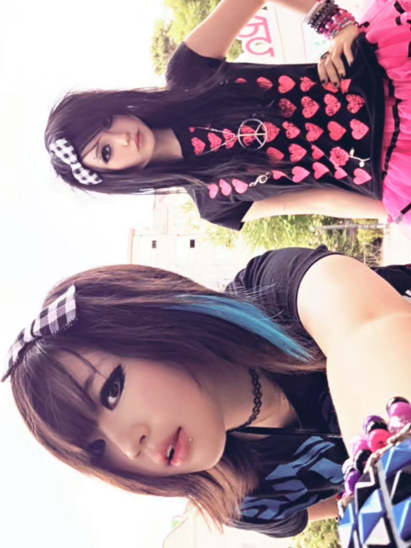 @LEEKALELIX♪
