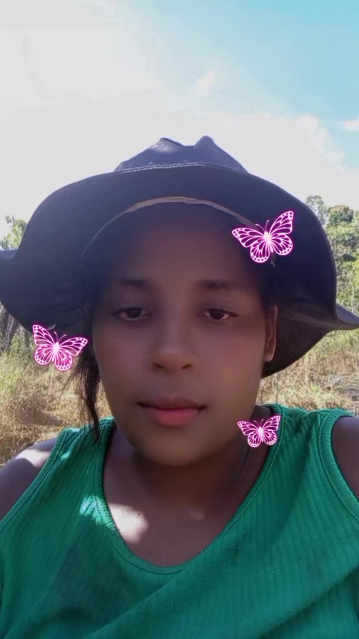 @Flaviana moreno
