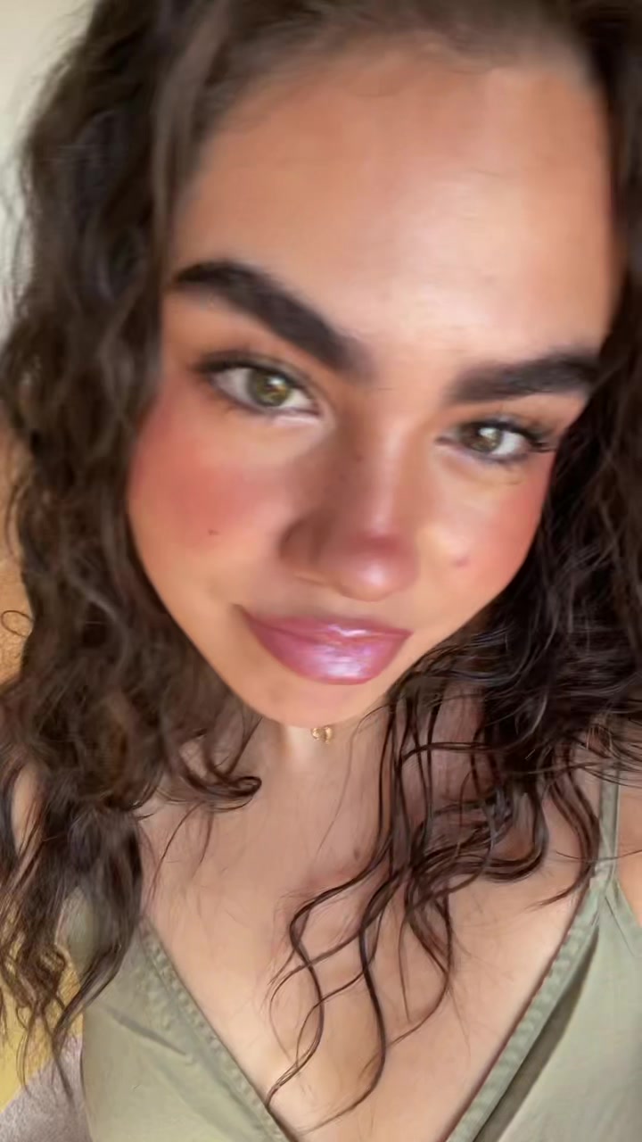 @Camiimunozd