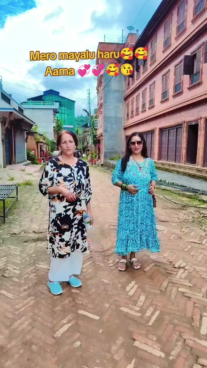 @☔🦚 Rusha Shrestha🦚☔