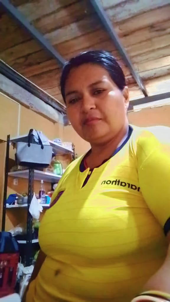 @Claudia Ayala