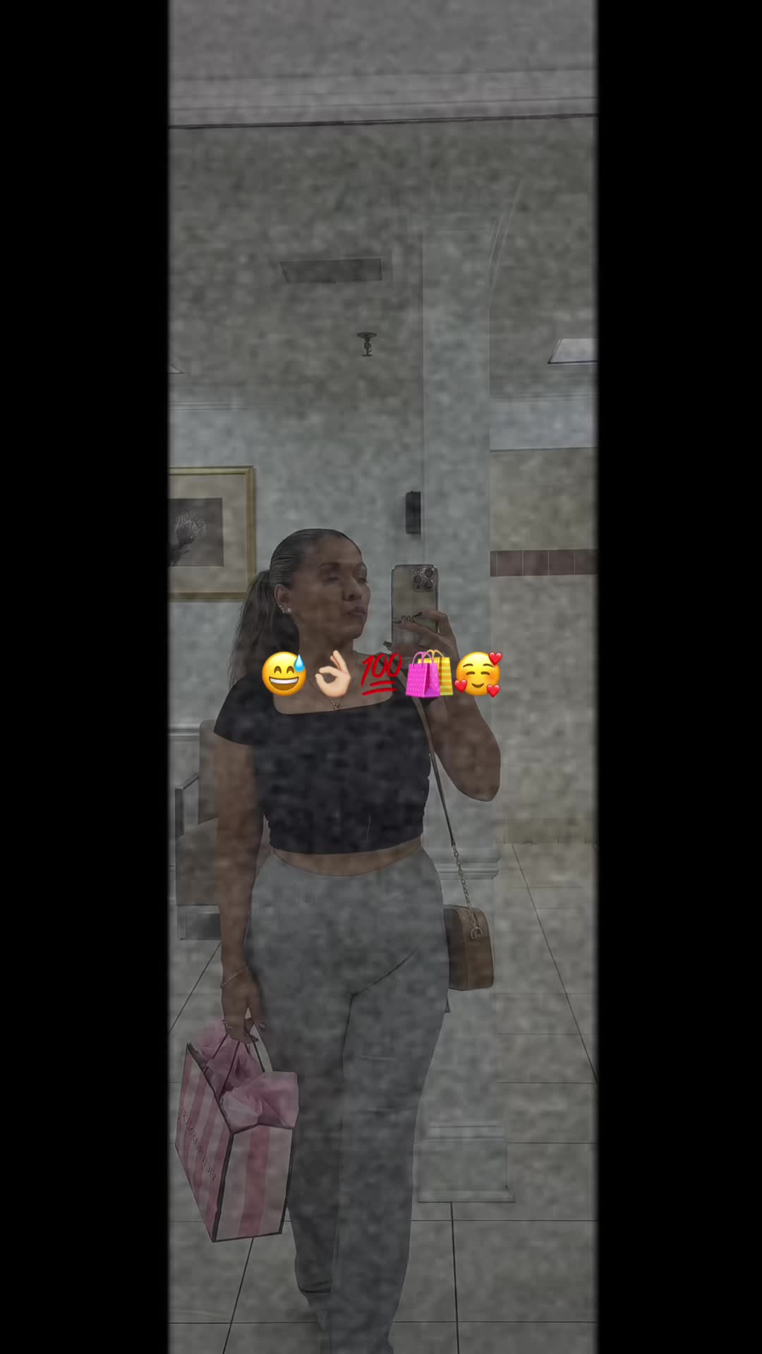 @Brenda 🖤🩶🧡🤎