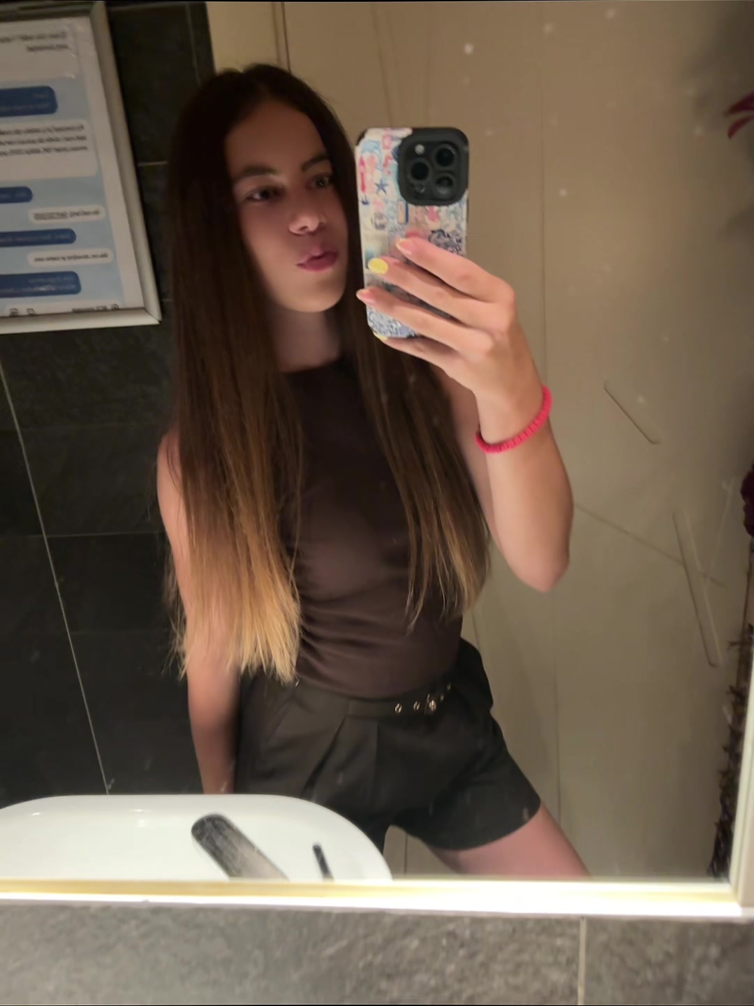 @Saraa