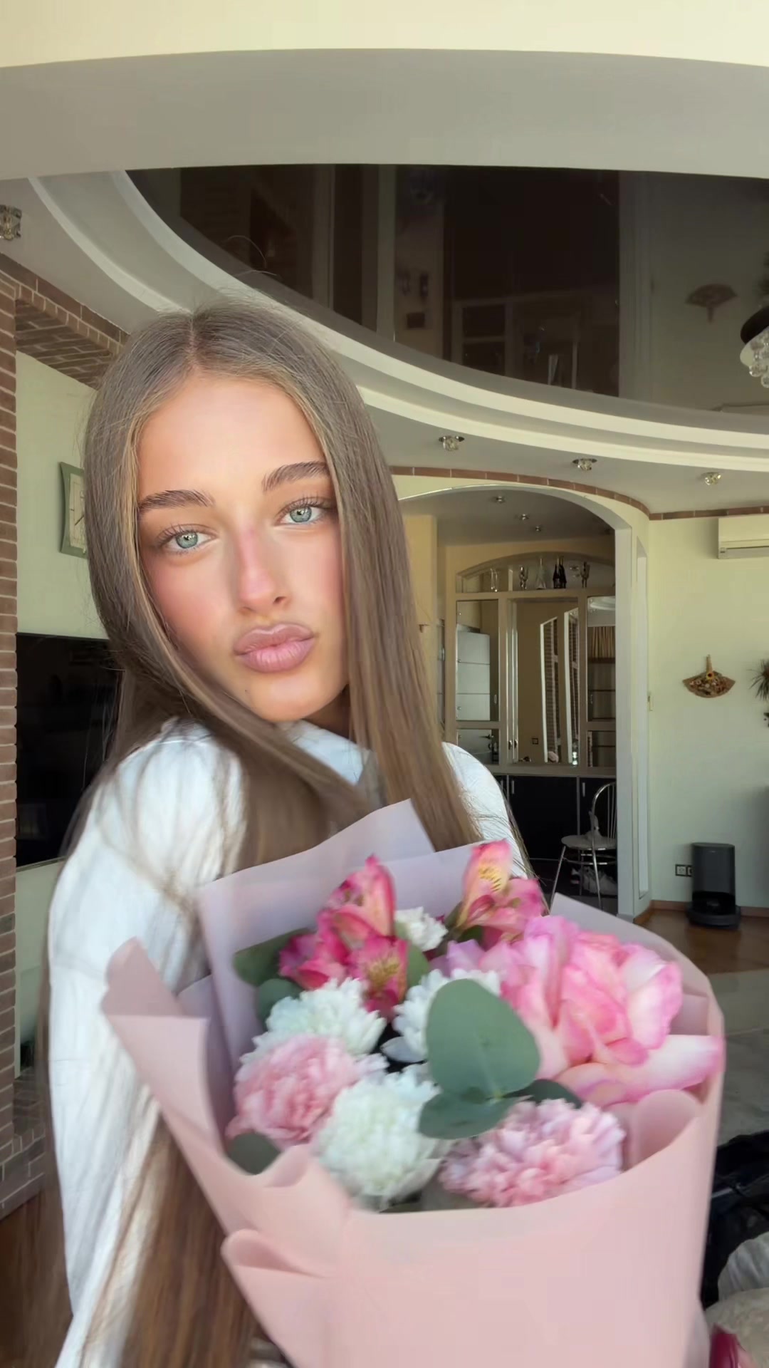 @викаа