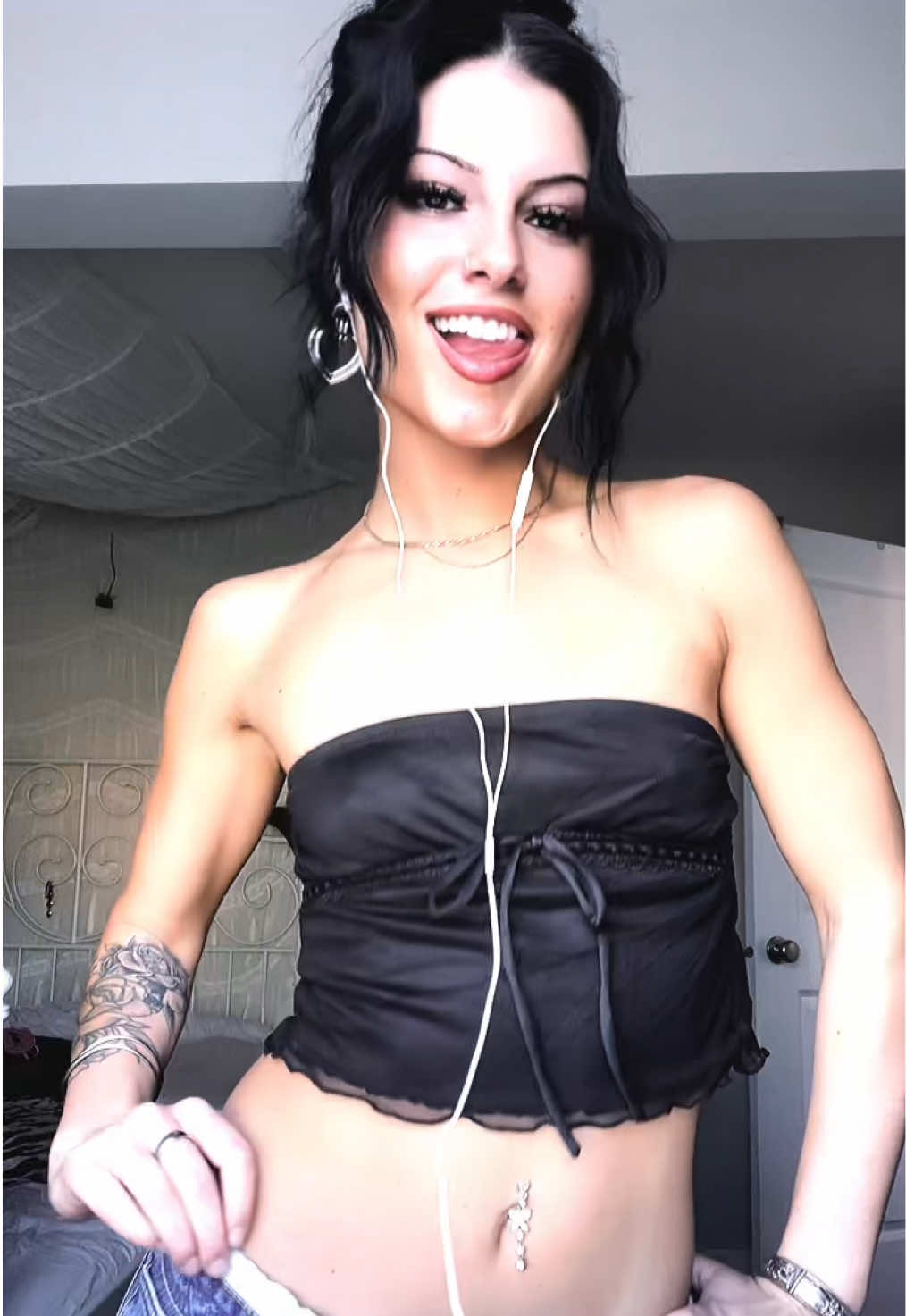 @supernova777