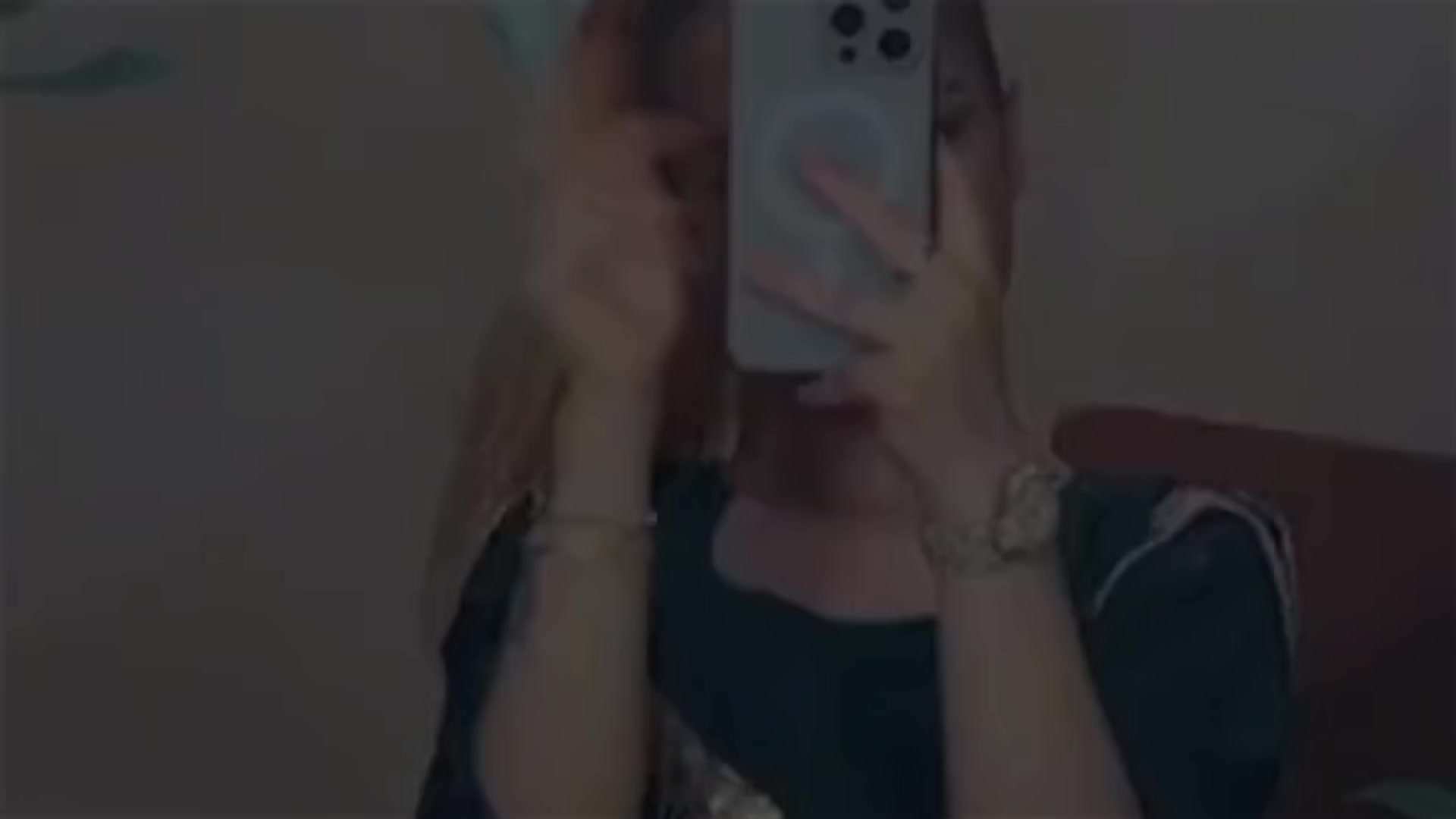 @LaIba