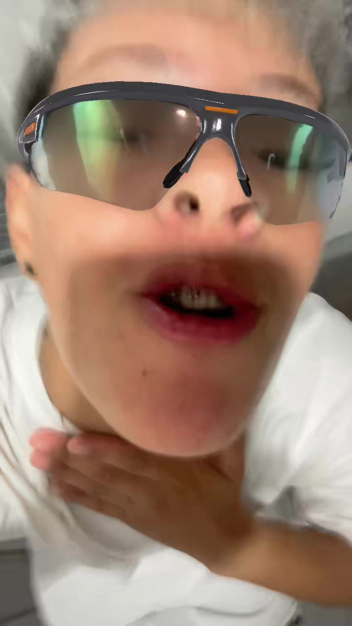 @Nanu Mujica💫