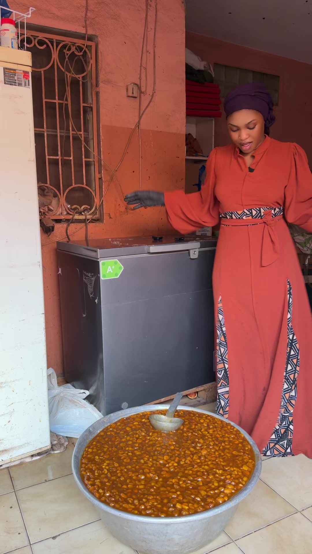 @Zaban douman chez Djoba Gucci