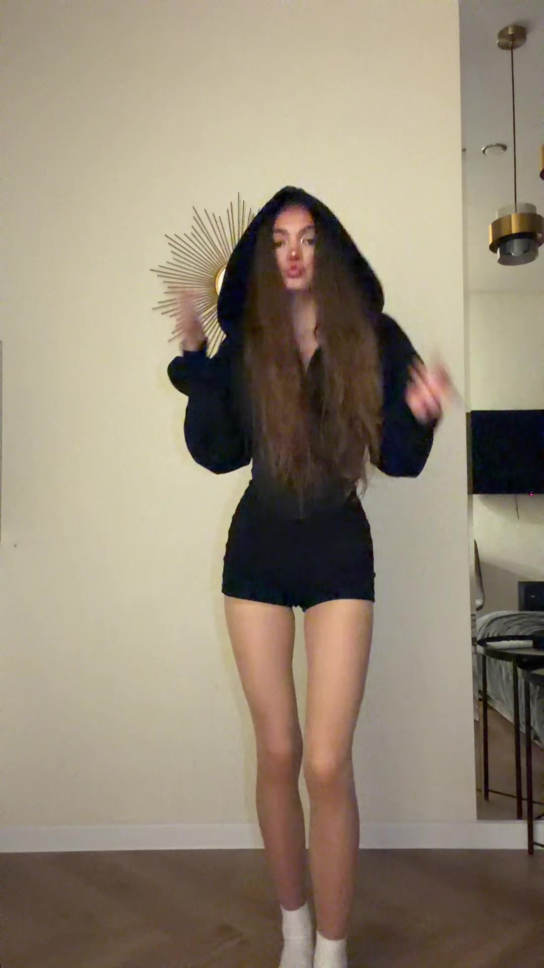 @VLADLENA