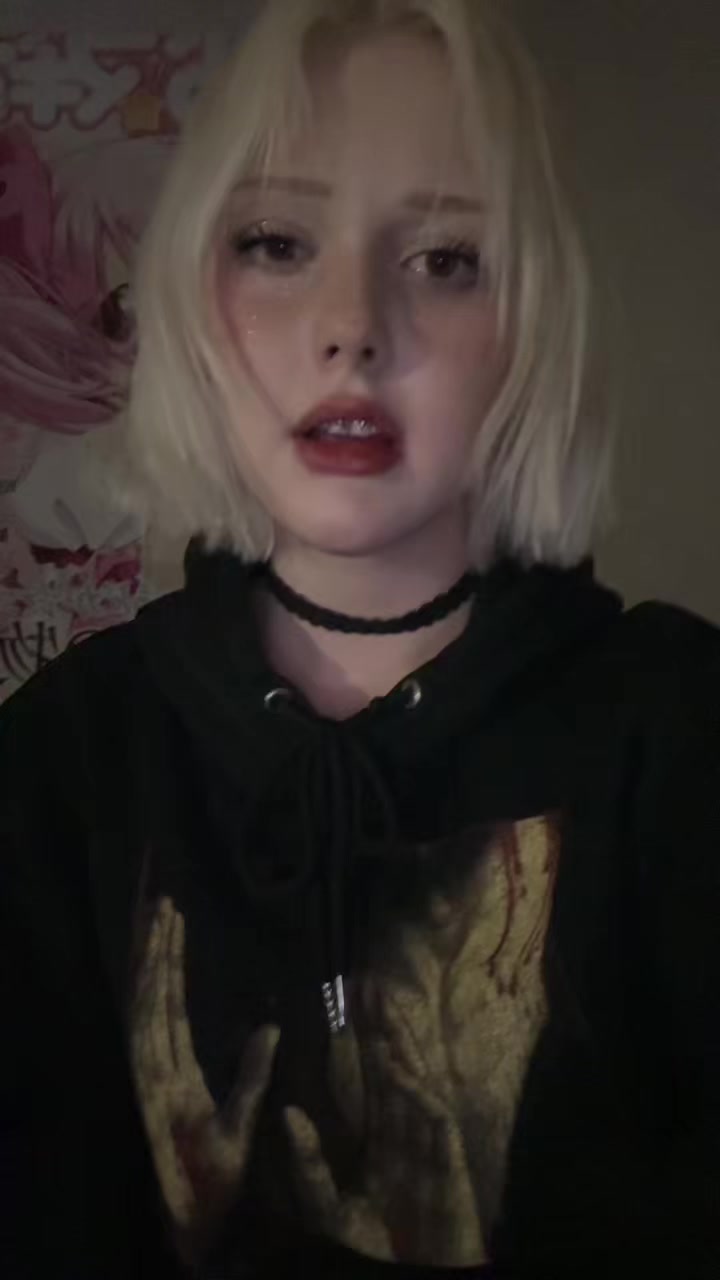 @эллчка мивчи🐰