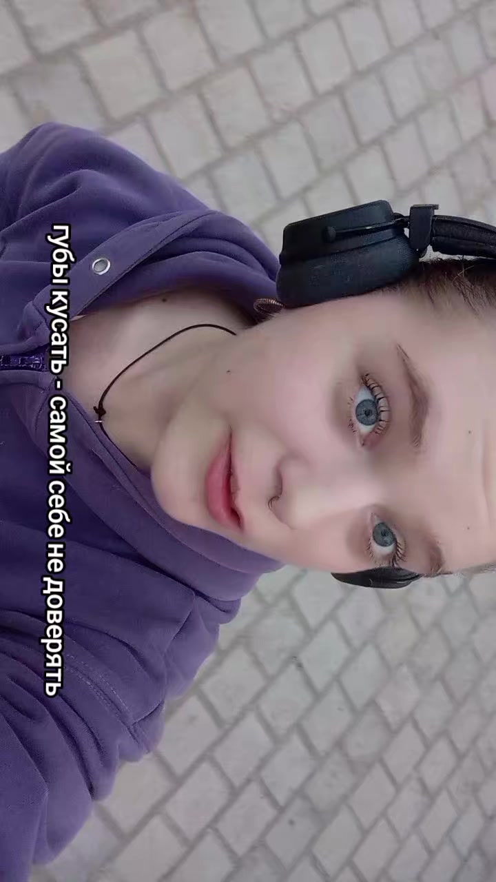 @🦊