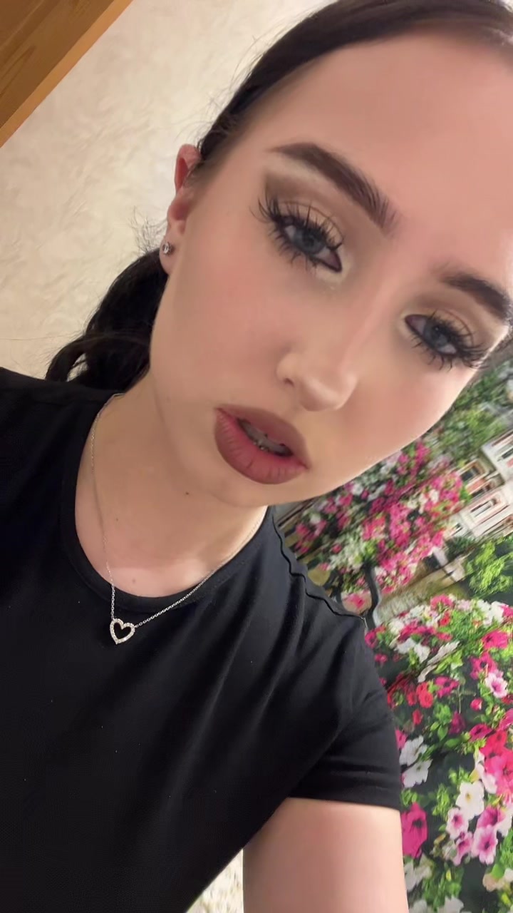 @лена вик