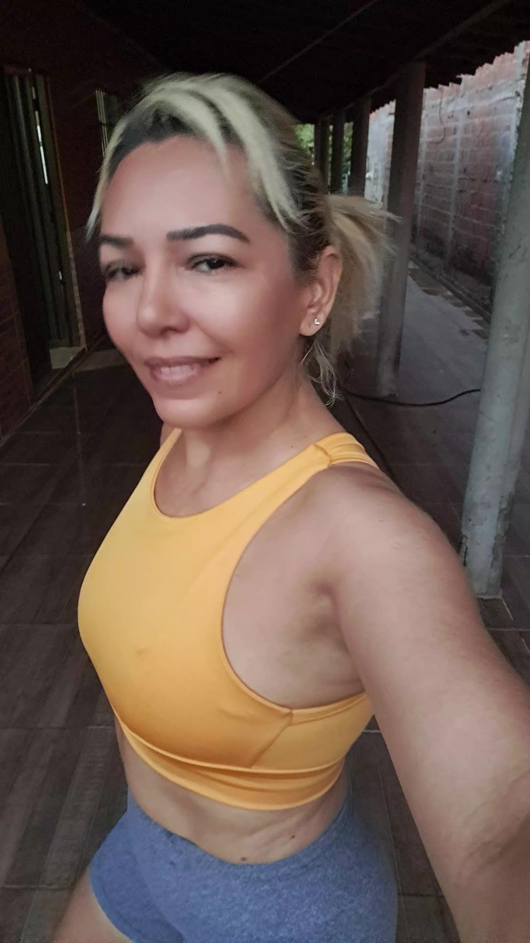 @Ros&acirc;ngela