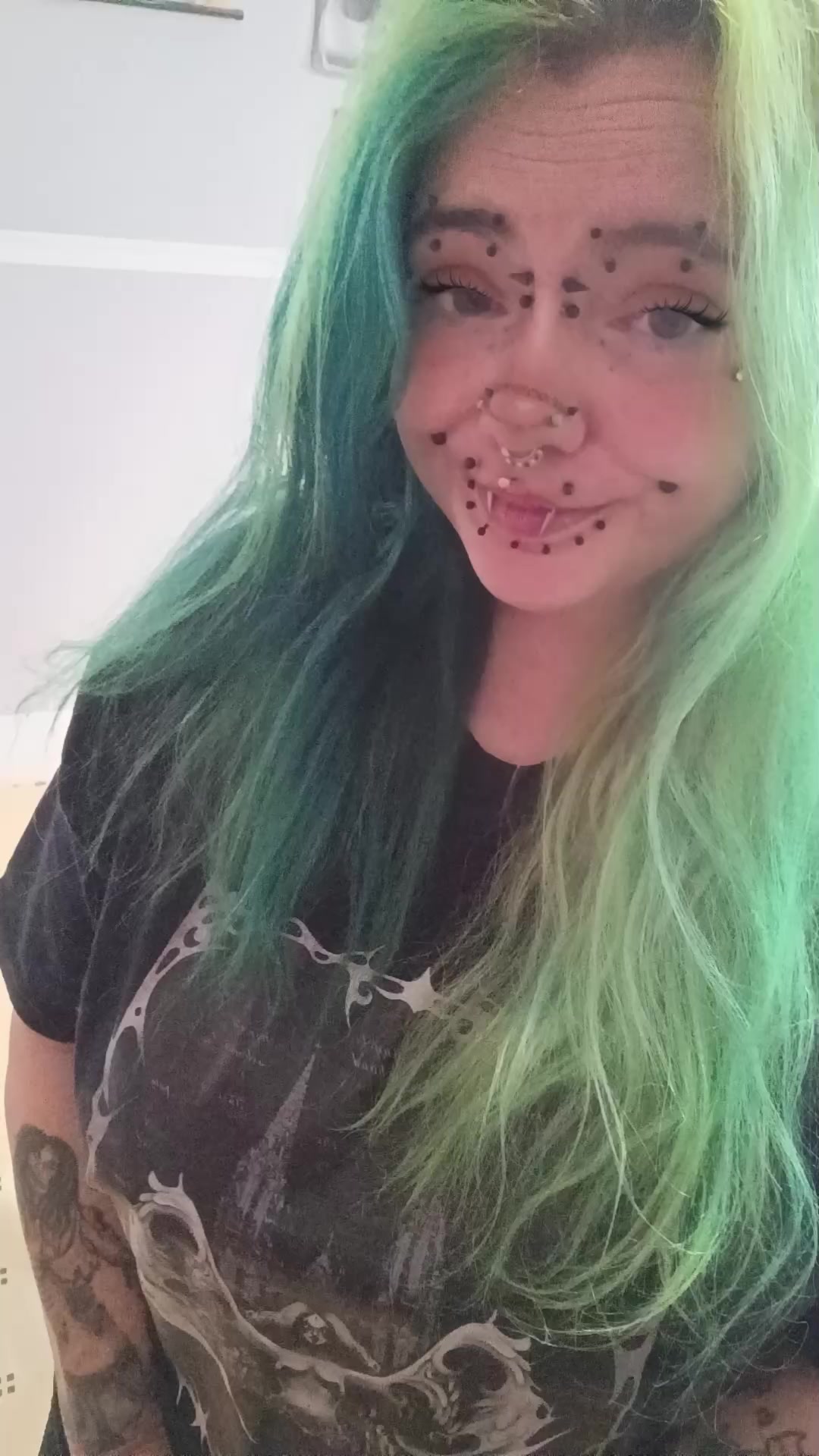 @ZombieGirl✨