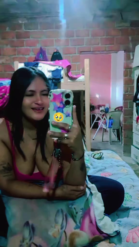 @🦋LA CHINA GISS🦋