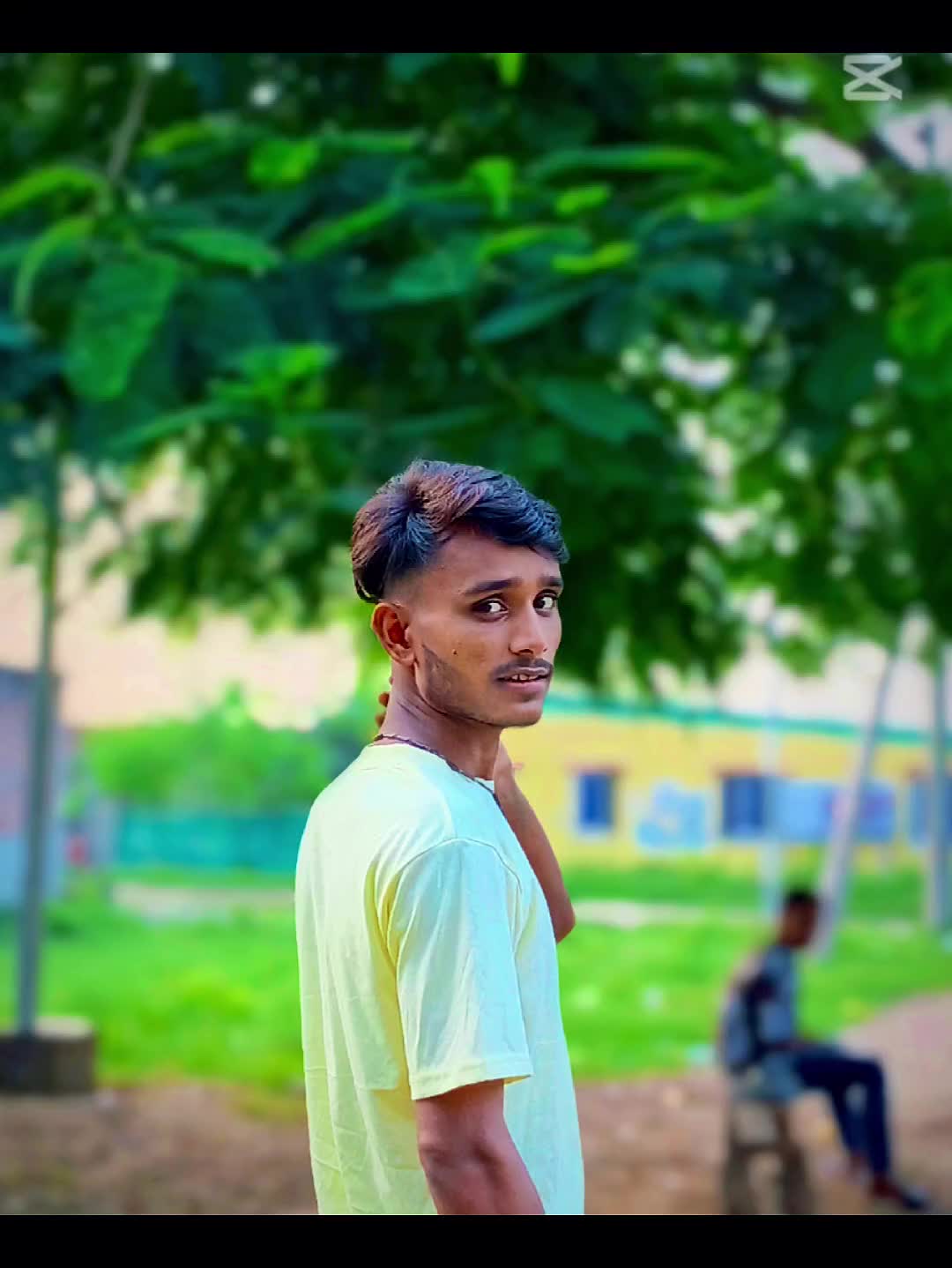 @❤️পরিবারে বড় ছেলে🥀