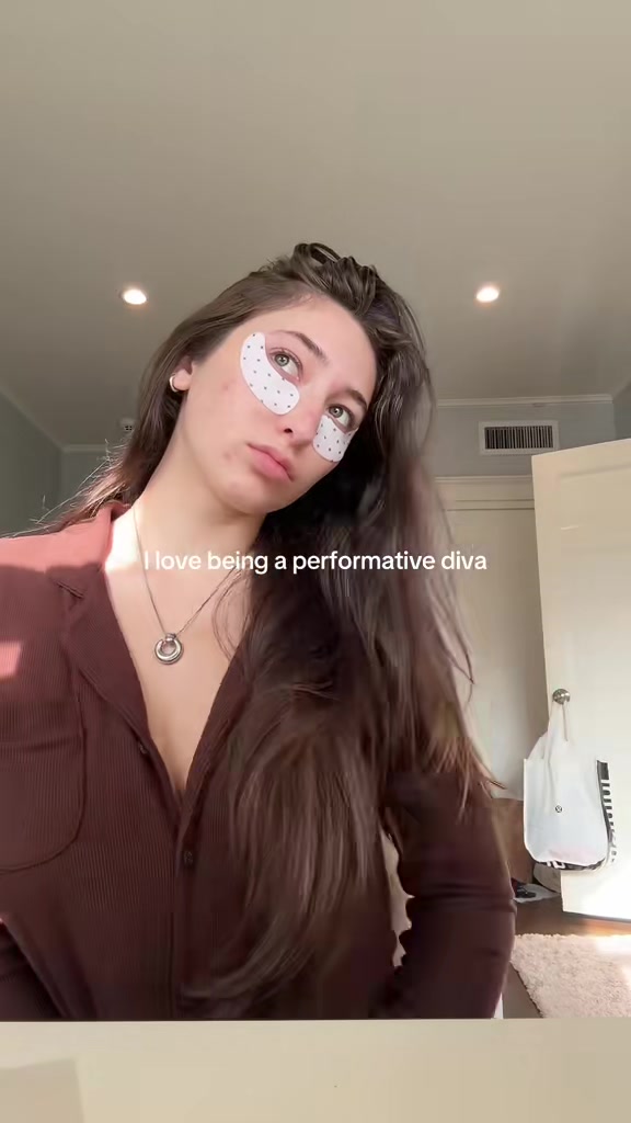 @SOPHIA TRUJILLO