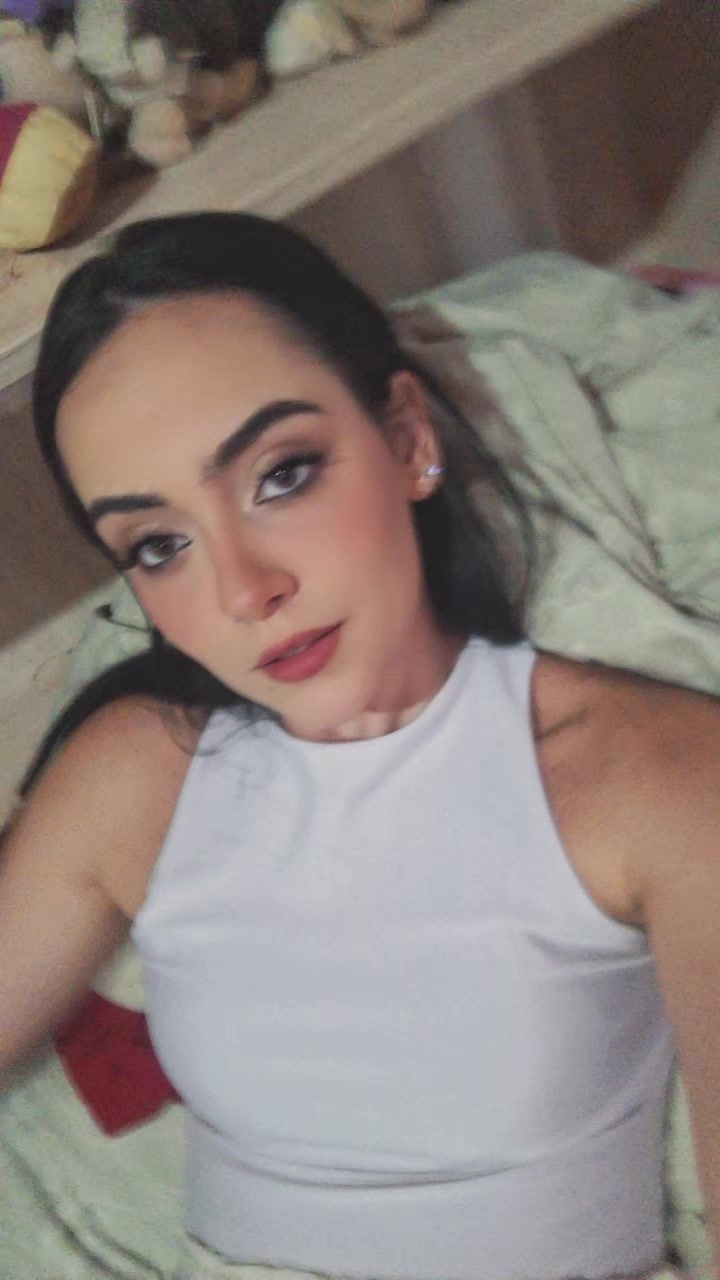 @Laura Santana