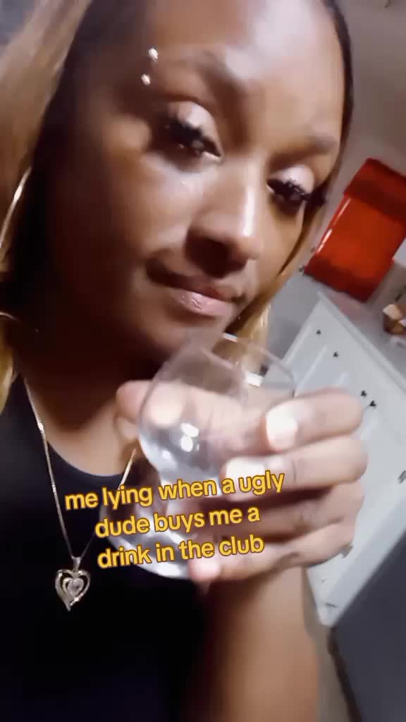 @Mizz_Birdie502