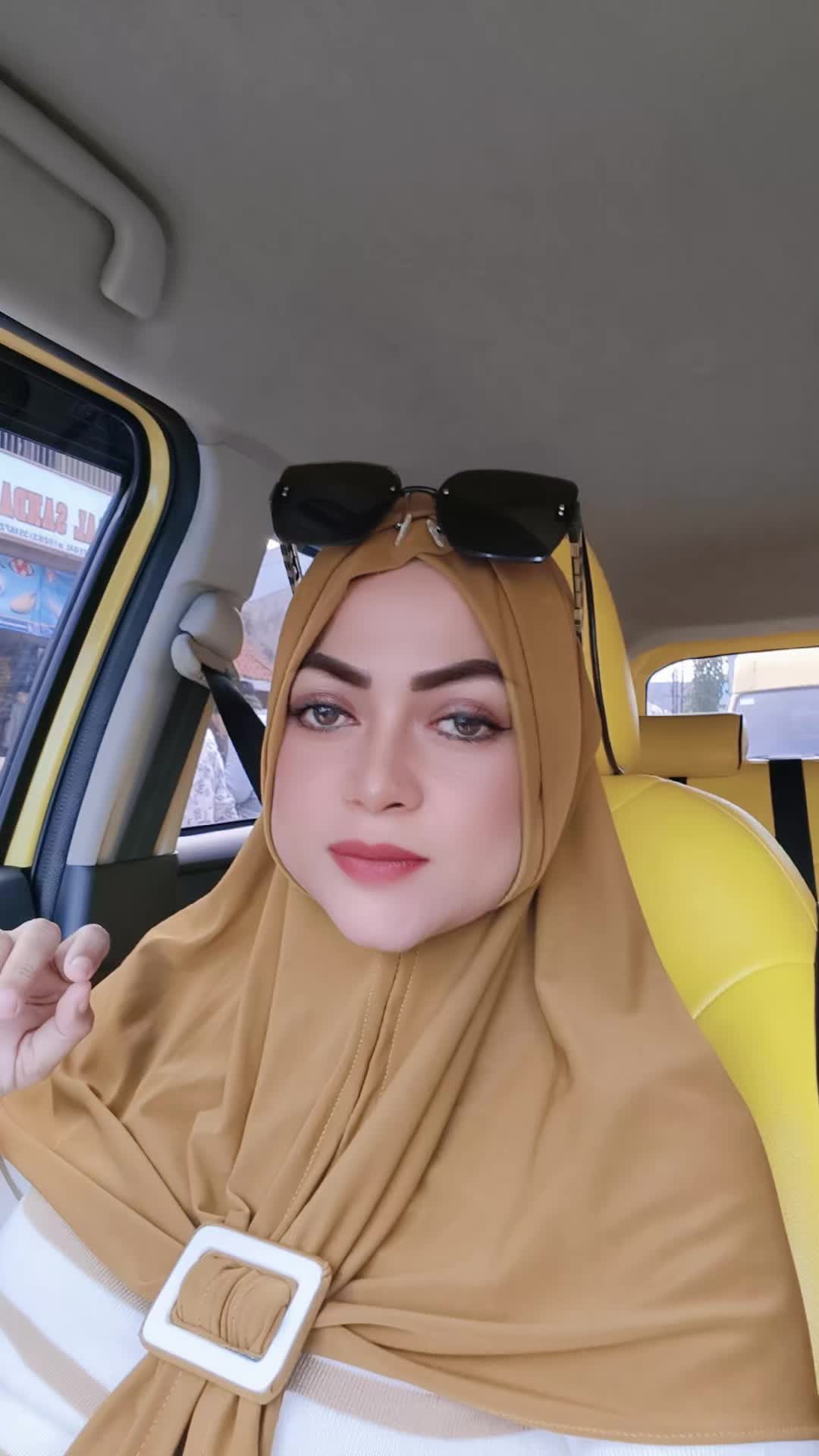 @Kareenashop5
