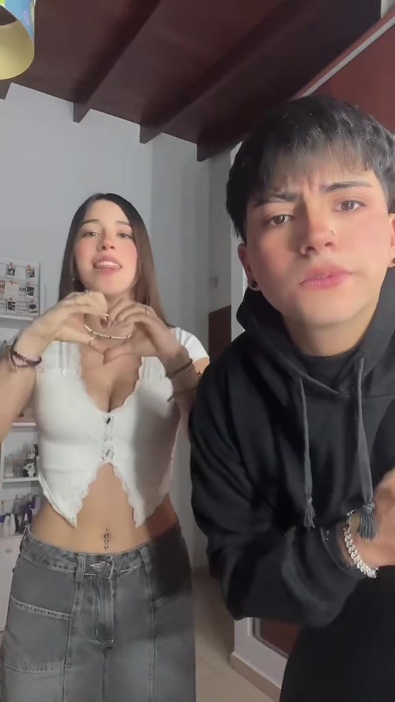 @Ari