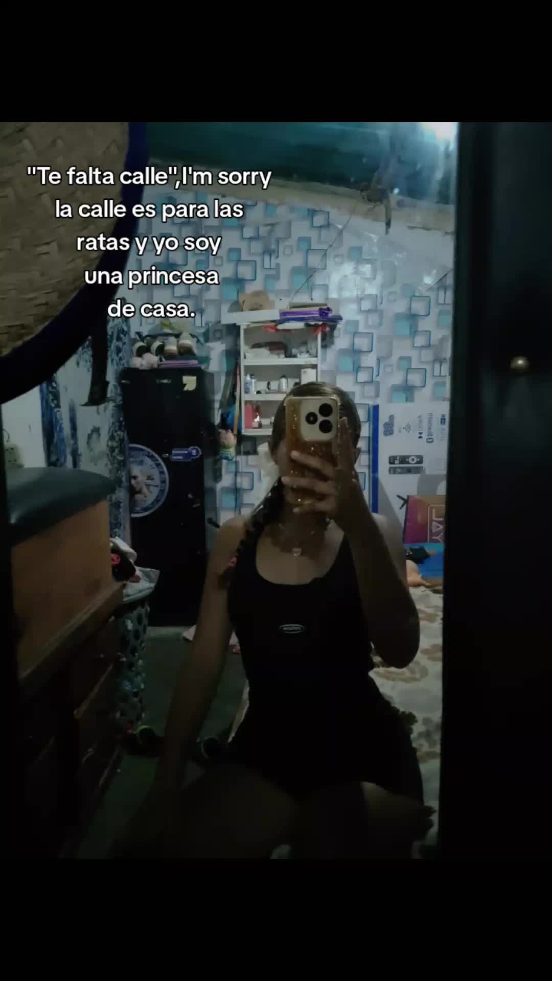 @Vällölïët🍒.