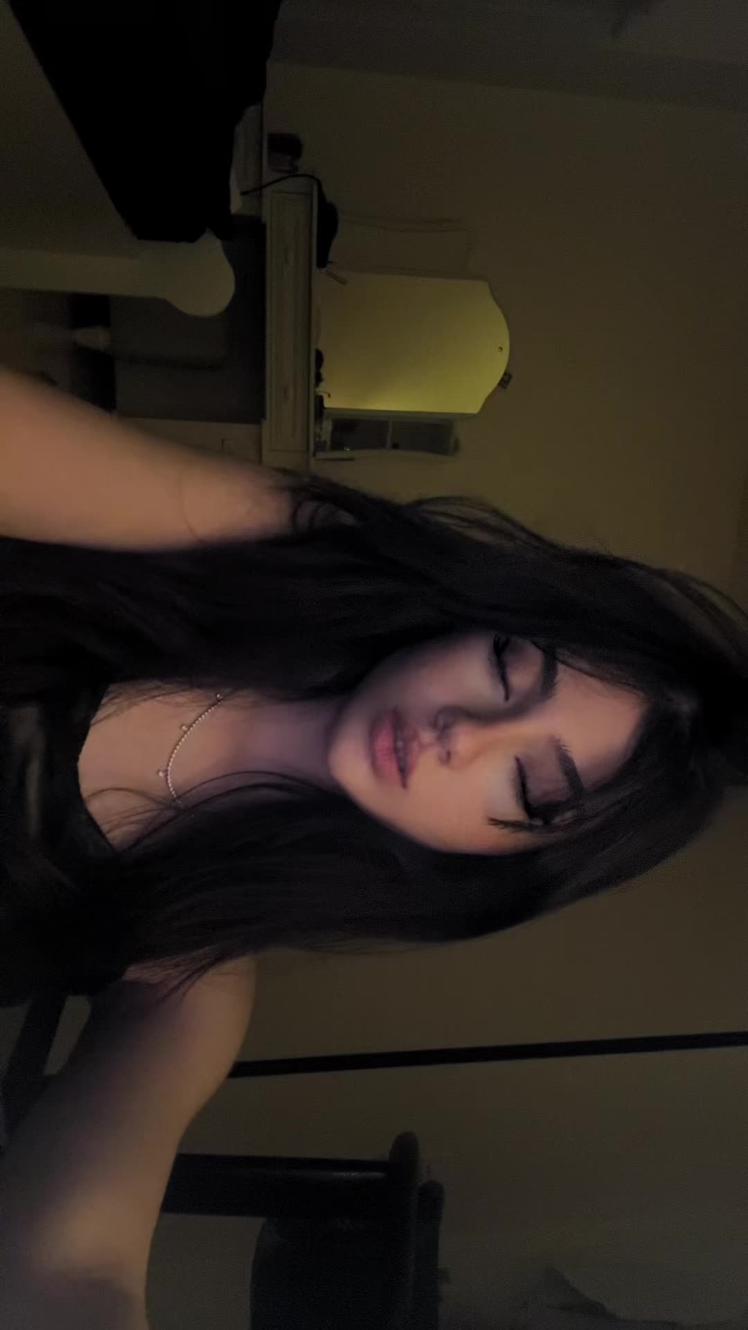 @elsa_eli