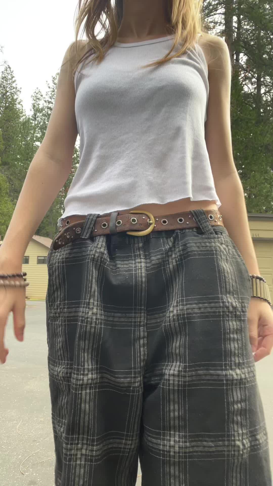 @chocolatemilkmousedeer16